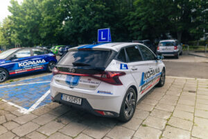 driving-school-car